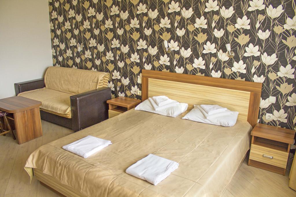 Complex Chayka Guest House Byala  Esterno foto