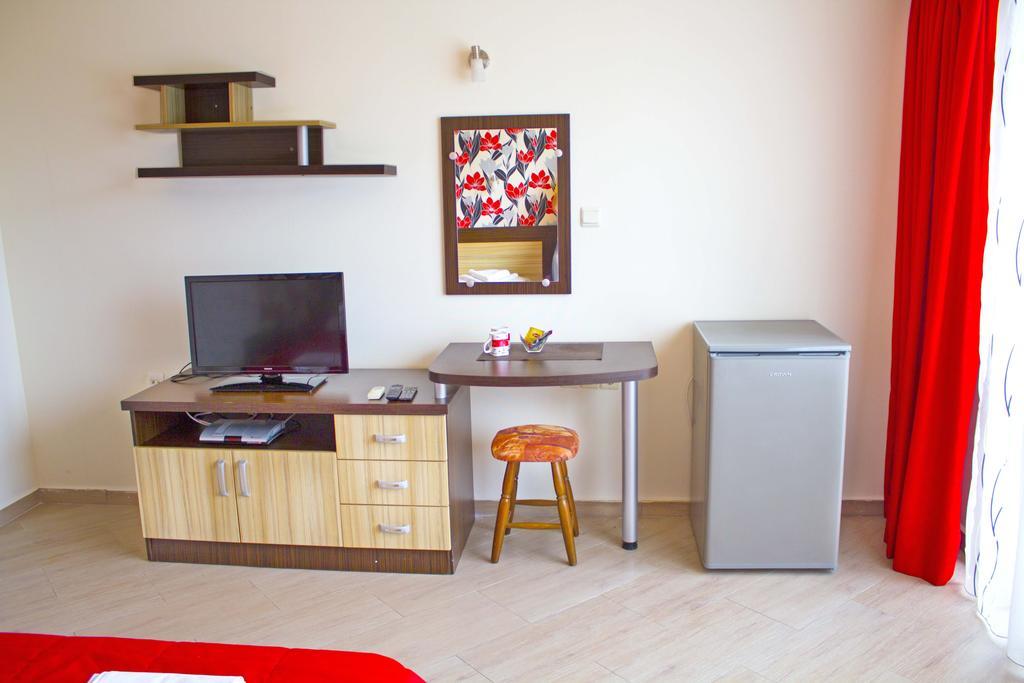 Complex Chayka Guest House Byala  Esterno foto